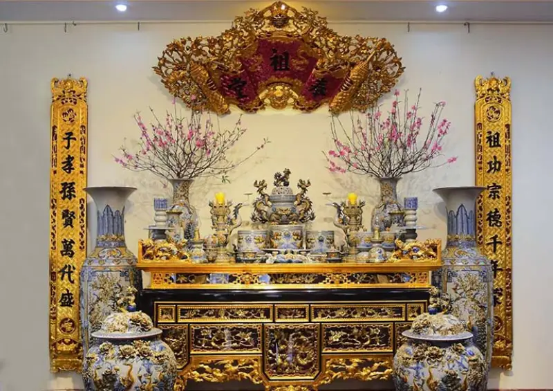 Cách bày trí bàn thờ gia tiên