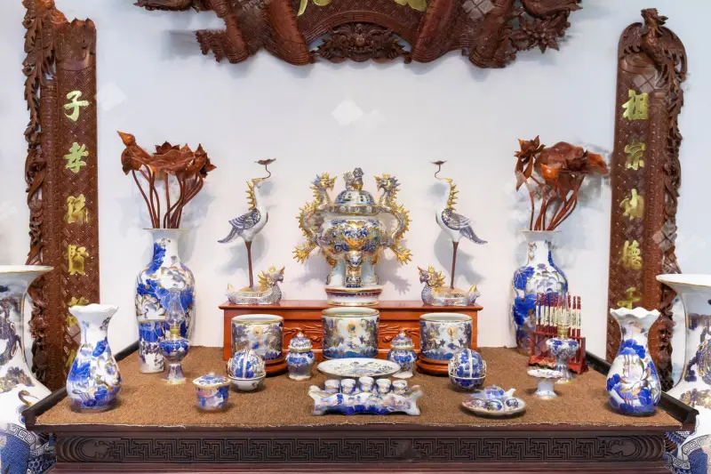 Những điều kiêng kỵ khi bày trí bàn thờ gia tiên